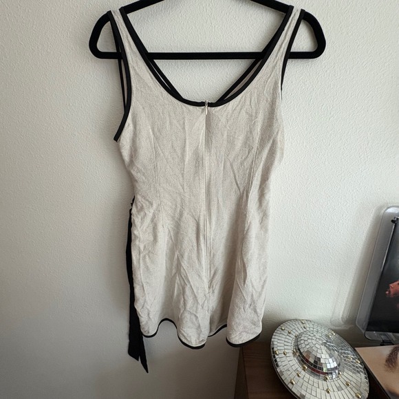 SHEIN Linen Blend Wrap Front Romper Cream Black Contrast Trim Size 6 M - Picture 7 of 8